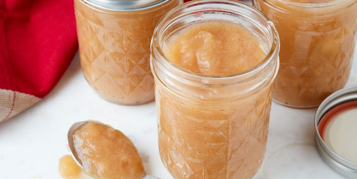 Hands-Free Crockpot Applesauce: Better Than Store-Bought